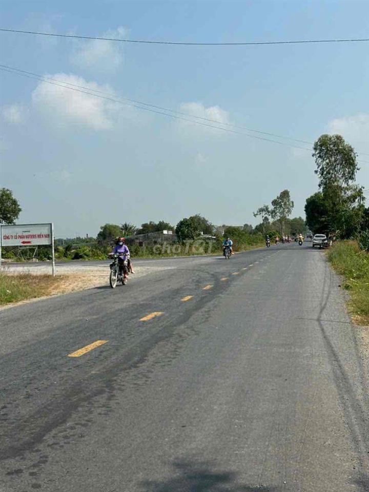 BÁN ĐẤT NỀN DIỆN TÍCH LỚN  20m x 100m