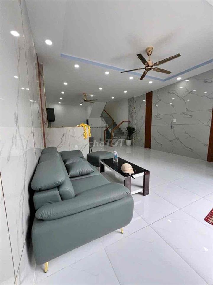 Gia Đình cần giền bán gấp Căn Hóc Môn 515tr