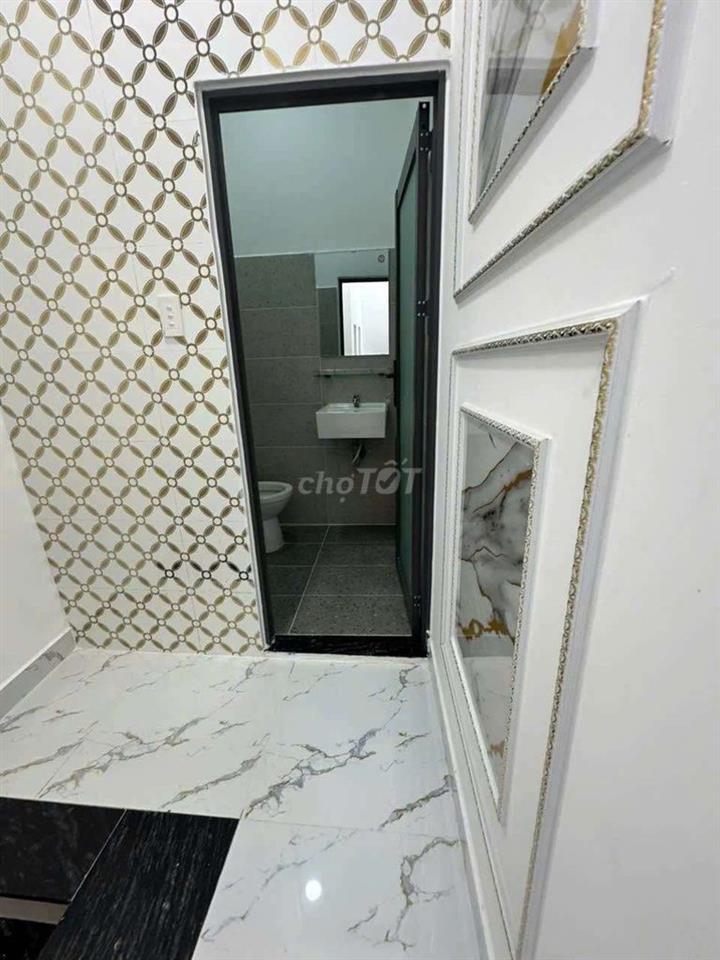 Bể nớ bán gấp Căn Hóc Môn 60m2 chỉ 355tr