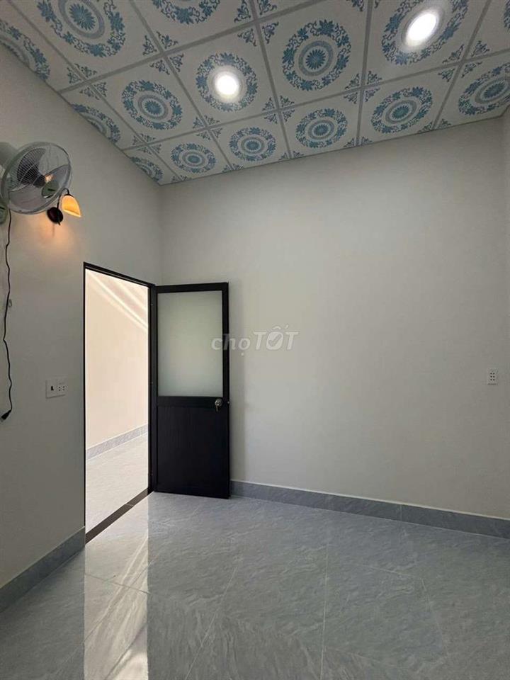 GD cần tiền bán gấp Căn Cấp 4 5x25 hơn 1ty SHR