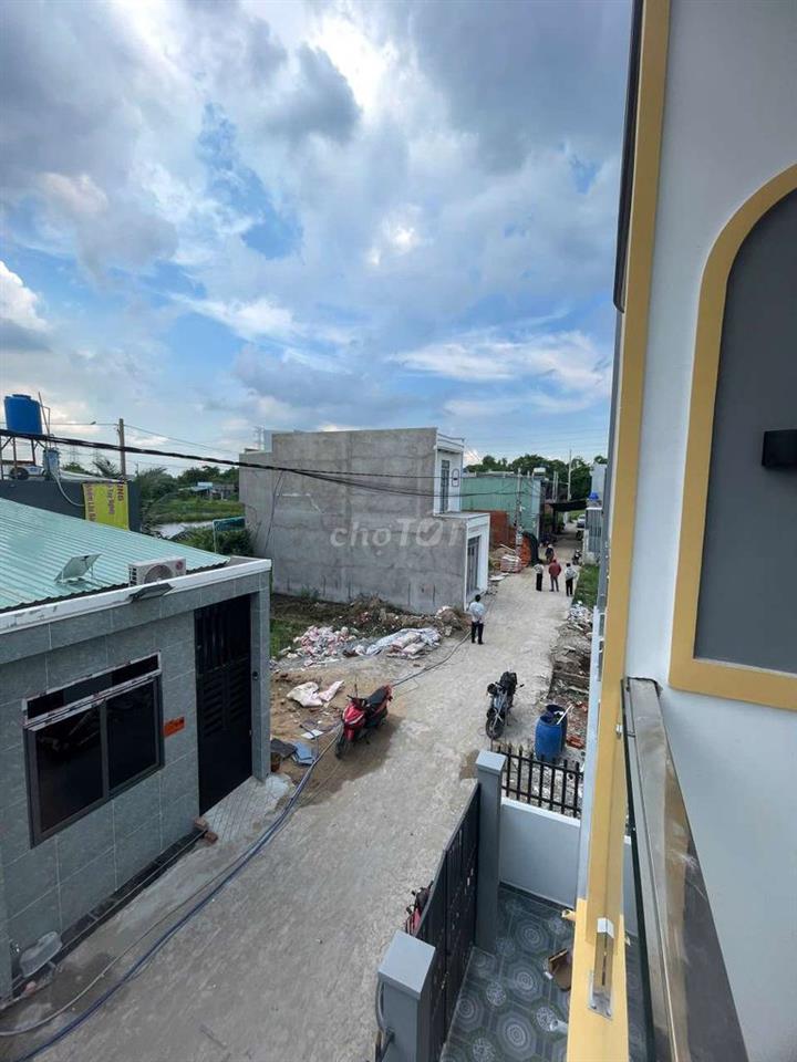 CHÍNH CHỦ bán đất thổ cư 44m2 ngay chợ Mỹ Hạnh Nam 