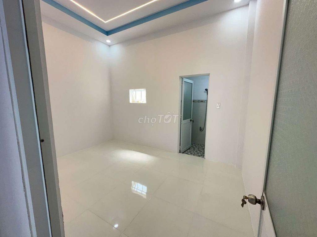 Nhà bán giá 575tr pháp. lý .chuẩn còn thương lượng