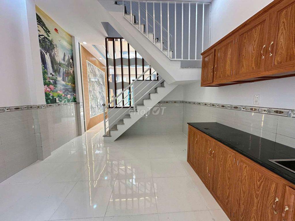 Nhà bán giá 575tr pháp. lý .chuẩn còn thương lượng