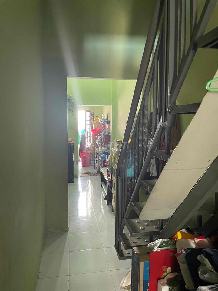 Bán nhà 1 trệt 1 lầu gần ngã 3 Mỹ Hạnh