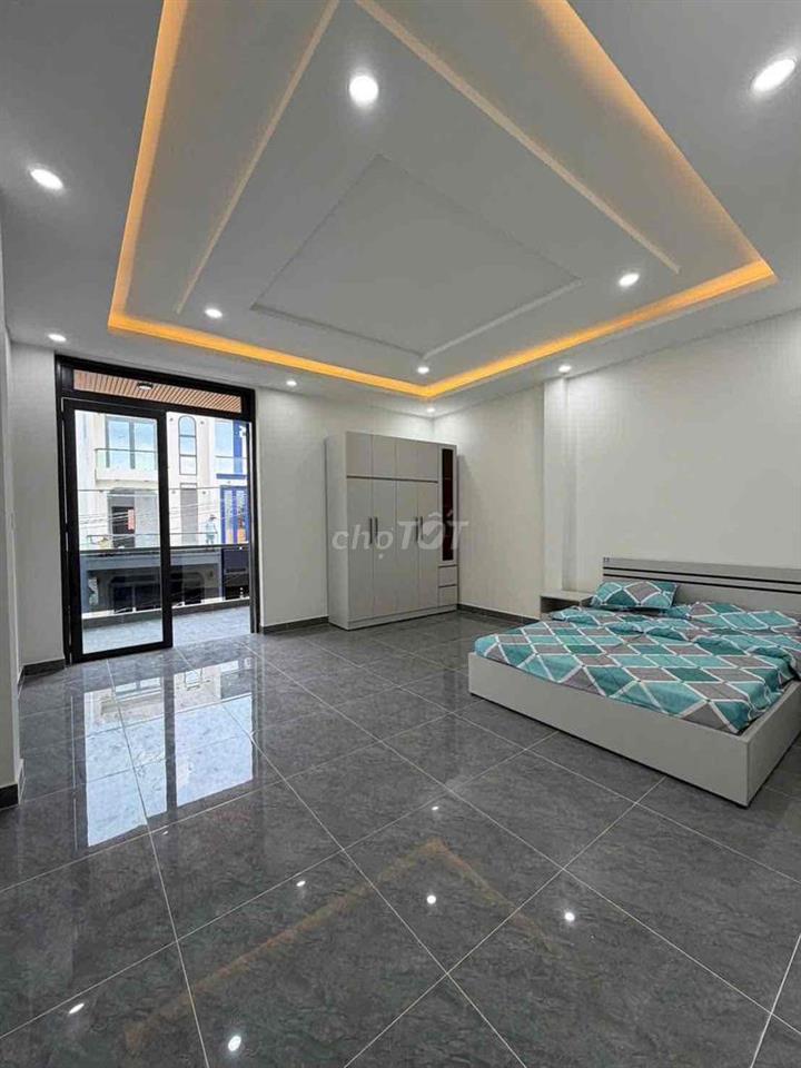 Bán nhà ngay ngã 4 Xoài Đôi. Cách Dt 826 chỉ 200m