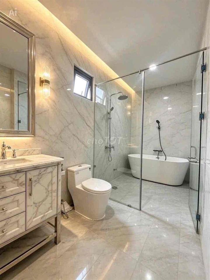 Nhà sân vườn Dt 354M. Cách đường Đinh Đức Thiện 100M