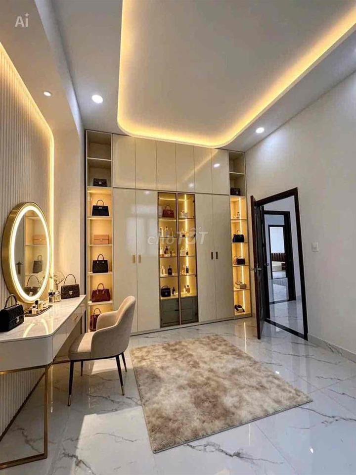 Nhà sân vườn Dt 354M. Cách đường Đinh Đức Thiện 100M