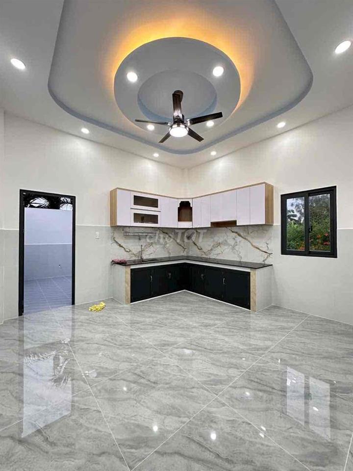 Nhà mặt tiền đường Bờ Chùa. Dt 4,5 x 28 giá chỉ 3,4tỷ