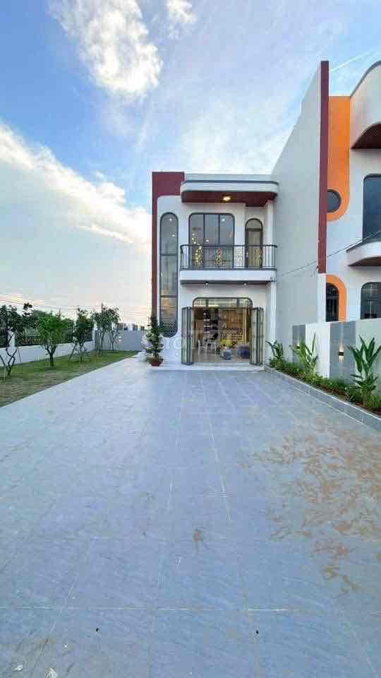 🏡 NHÀ VƯỜN 300M² FULL THỔ CƯ – LÔ GÓC 2 MẶT TIỀN 🌳