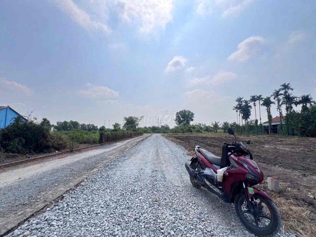 Đất Hoà Khánh Đông 5x27m giá 580tr đường thông ô tô