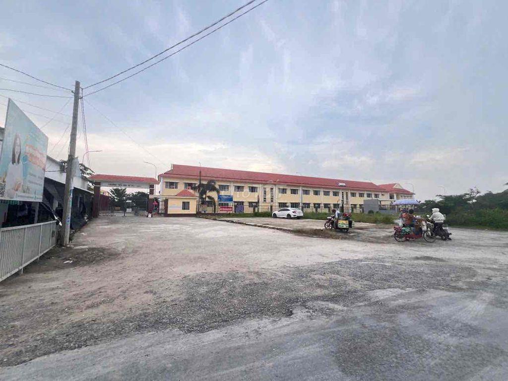 Bán đất sát Công Viên Võ Văn Tần 5x43m giá 990tr chốt đường ô tô