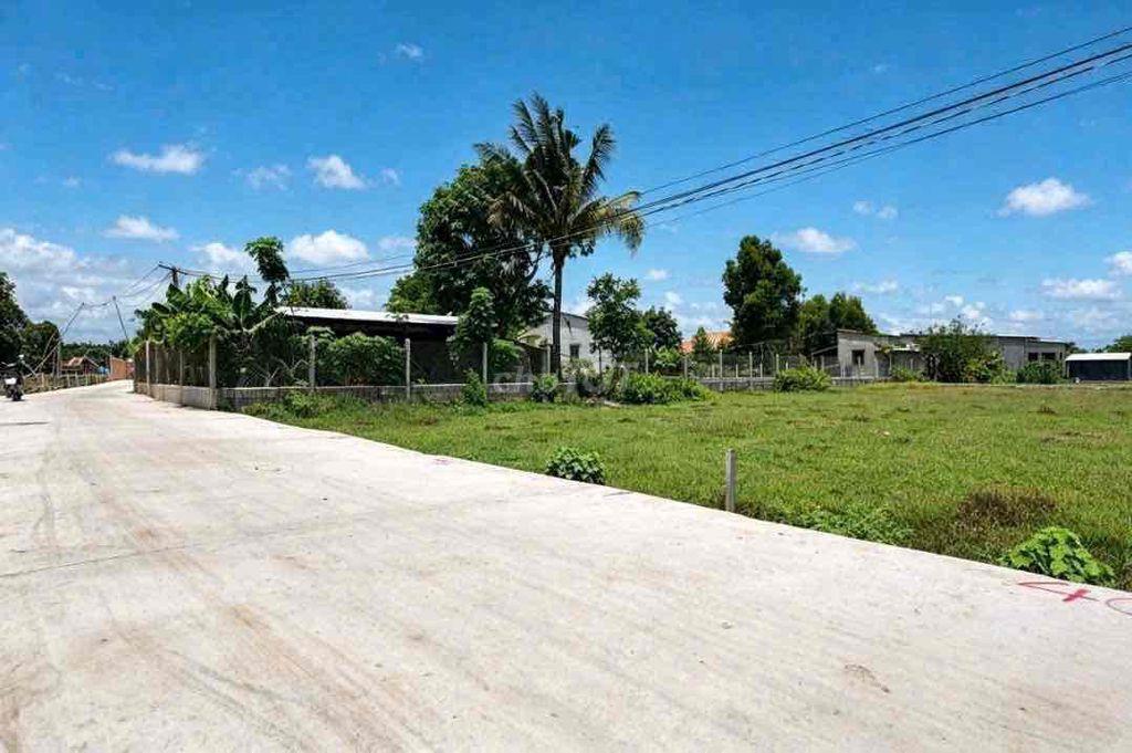 Đất Đức Hoà Sát Vin Tân Mỹ 5x30m giá 590tr