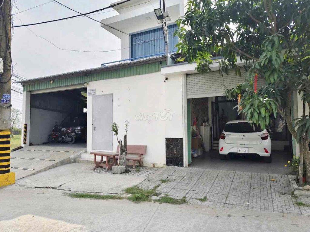 Nhà Đức Hoà Đông Có Hoàn Công 4,2x24m giá 1ty790