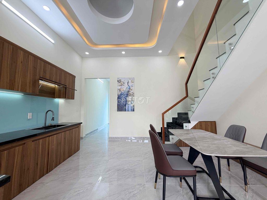 Nhà Đức Hoà Đông 5x28m có hồ bơi giá 2ty550 có hoàn công