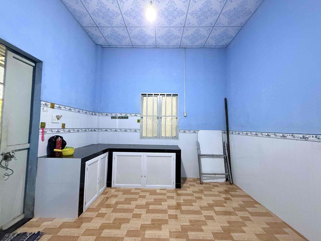 Nhà Đức Hoà Đông 4x20m nở hậu 4,5m giá 1ty050