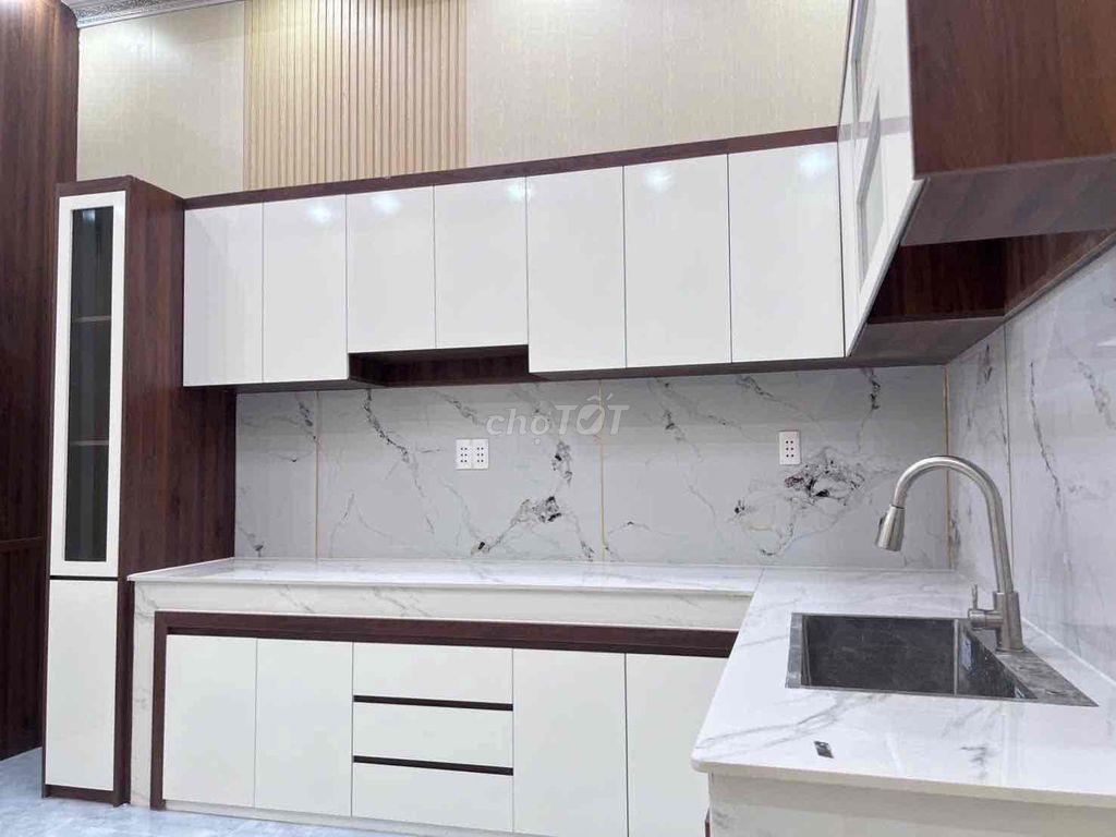 Nhà Đức Hoà Hạ Sát Kcn Tân Đức 3 phòng ngủ giá 1ty790