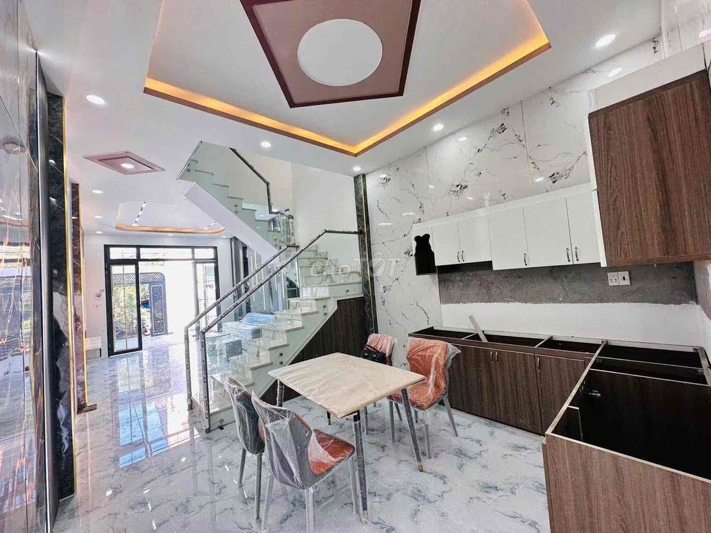 NHÀ MỚI XÂY - NGÃ 3 TÂN KIM - CẦN GIUỘC - LONG AN
