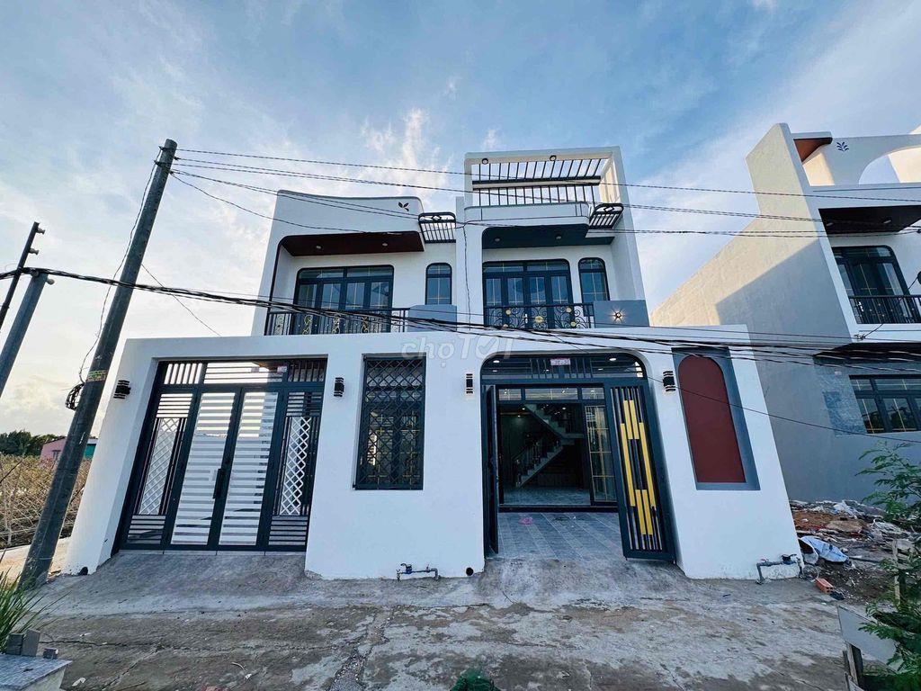 NHÀ MỚI HOÀN THIỆN - NGÃ 3 TÂN KIM