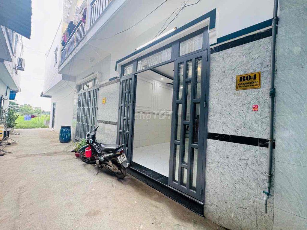 nhà cách giáo xứ 200 m