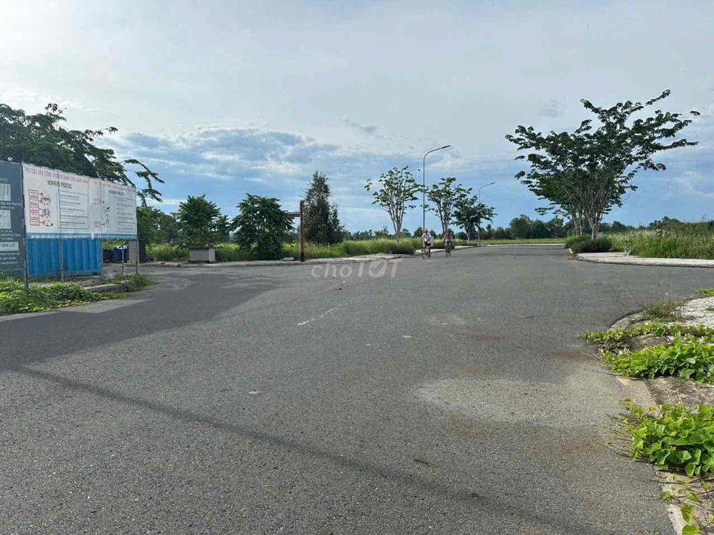 Bán Nhà hoàn thiện khu dân cư Hưng Long Residence - Đức Hoà