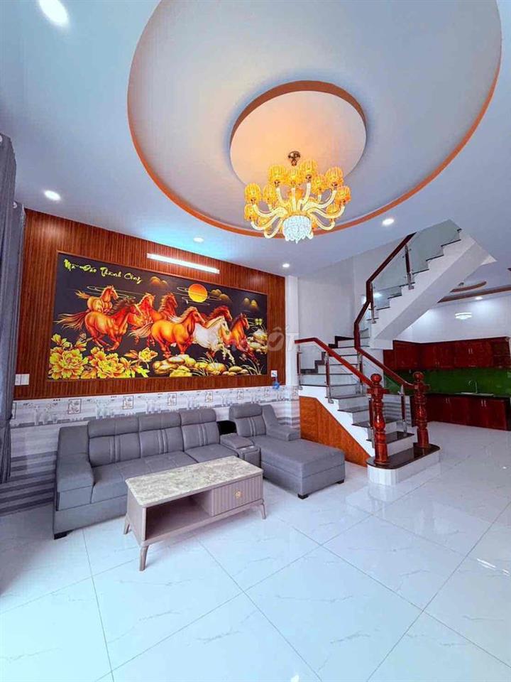 Chính chủ bán nhà không qua mô giới giáp Hóc Môn