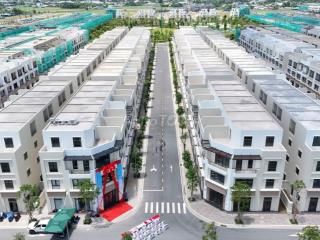 Vốn chỉ 1,8 tỷ sở hữu căn liền kề cạnh trục chính Vinhomes Green City