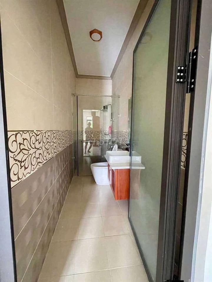 Nhà Đối Diện Trường Mẫu Giáo Tân Kim - KDC Đặng Huỳnh.