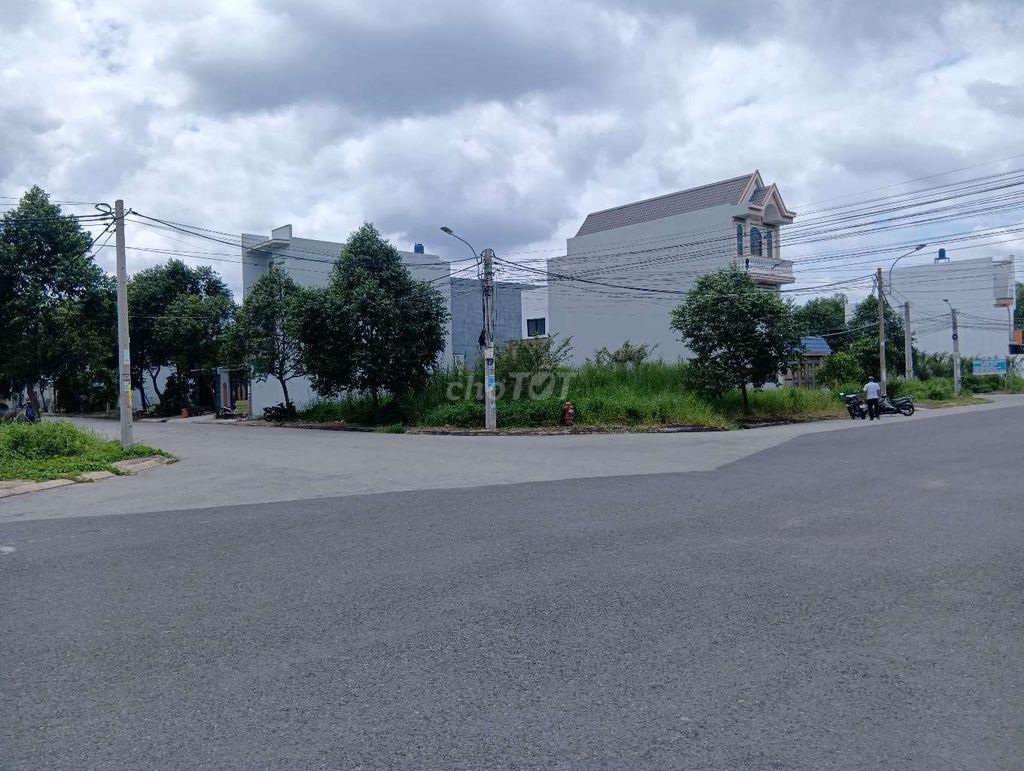 2 Nền Liên Kề