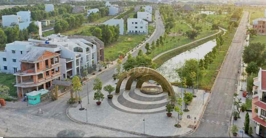 Bán lô đất nền Làng Sen Giá Re