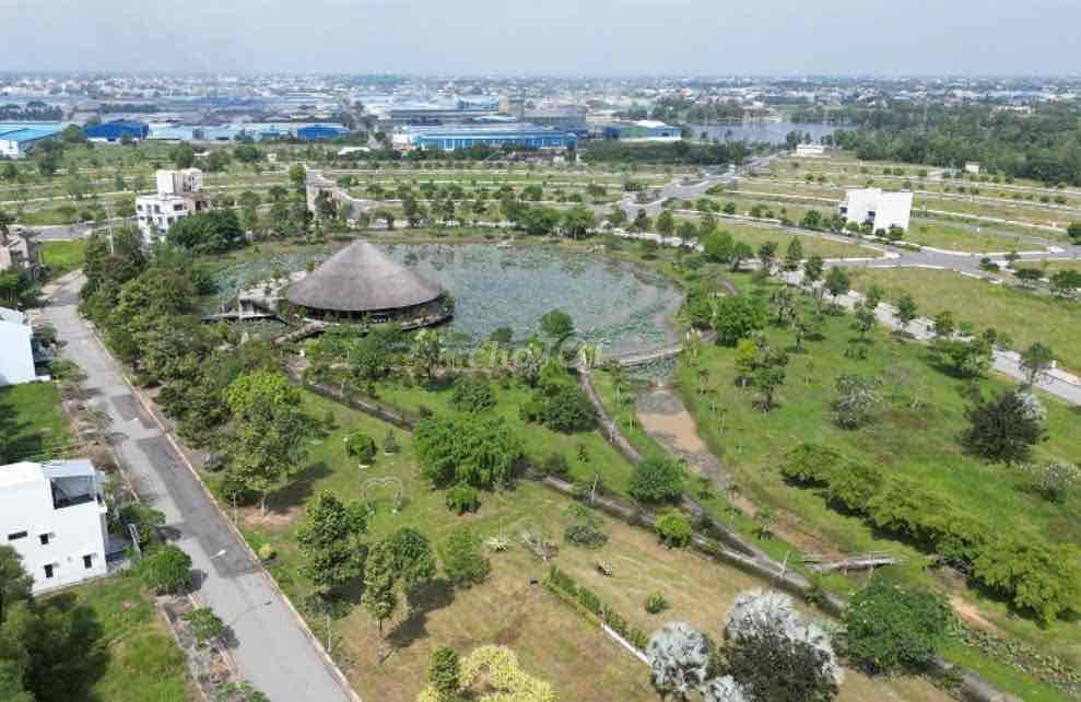 Bán lô đất nền Làng Sen Giá Re
