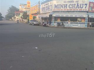 Đất nền cao ráo  