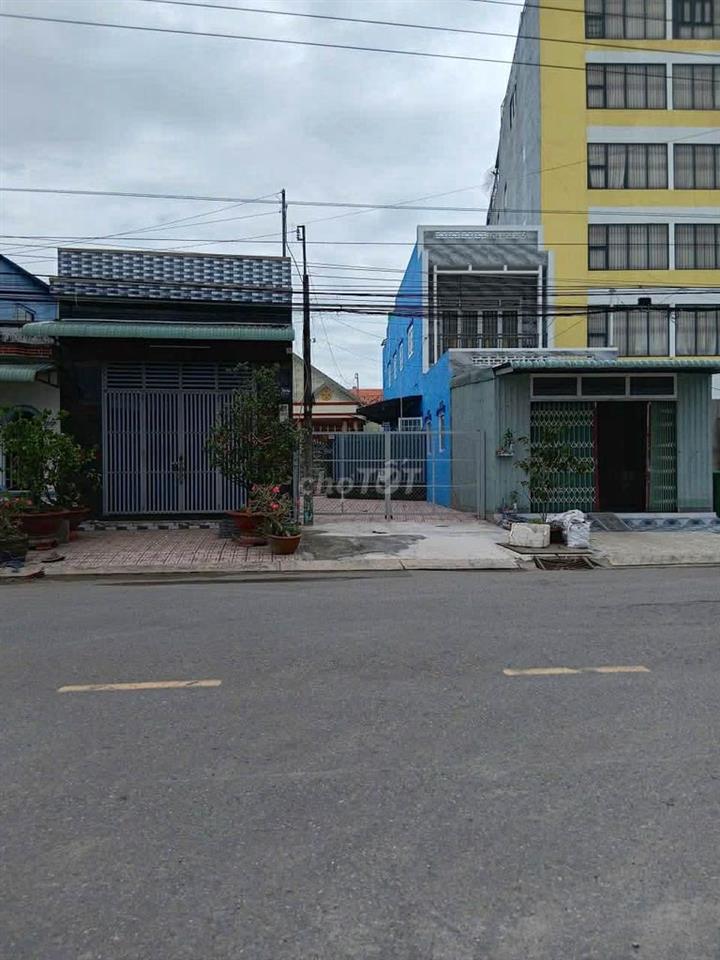 BÁN NHÀ MẶT TIỀN 5 TỶ 2, TỈNH LỘ 835A, PHƯỚC LỢI, LONG AN CŨ