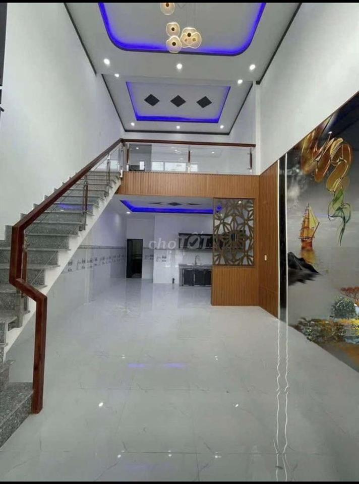 nhà mới xây
