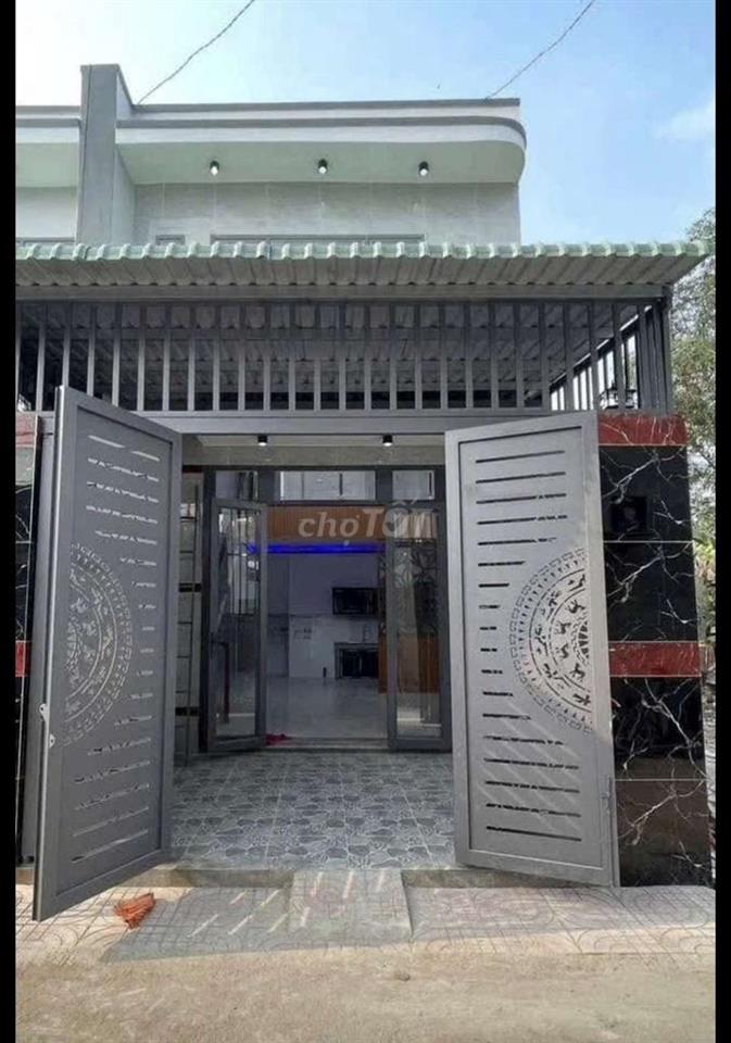 nhà mới xây