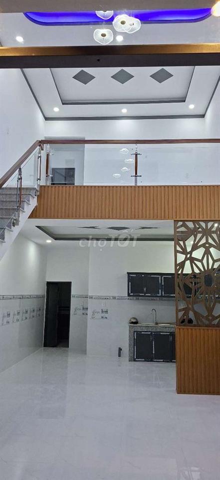 nhà mới xây