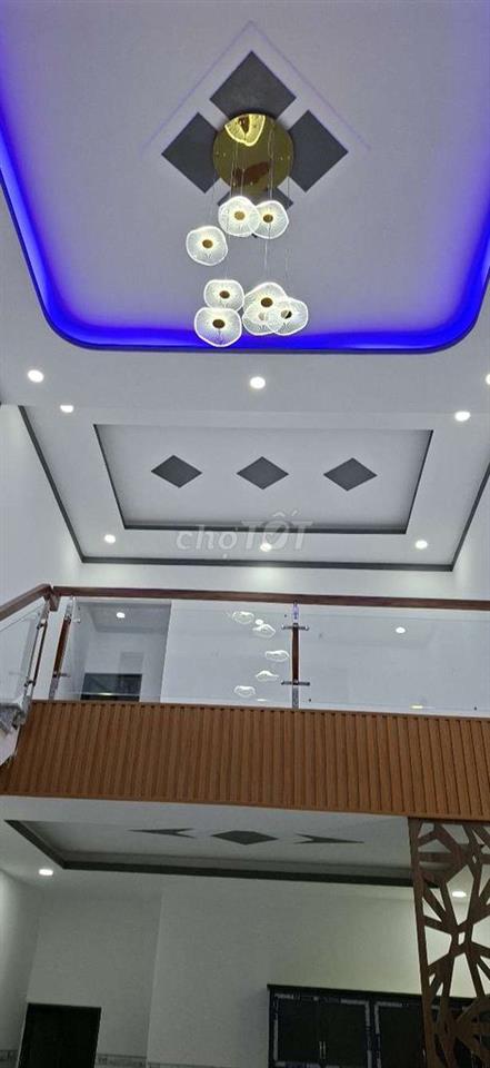 nhà mới xây