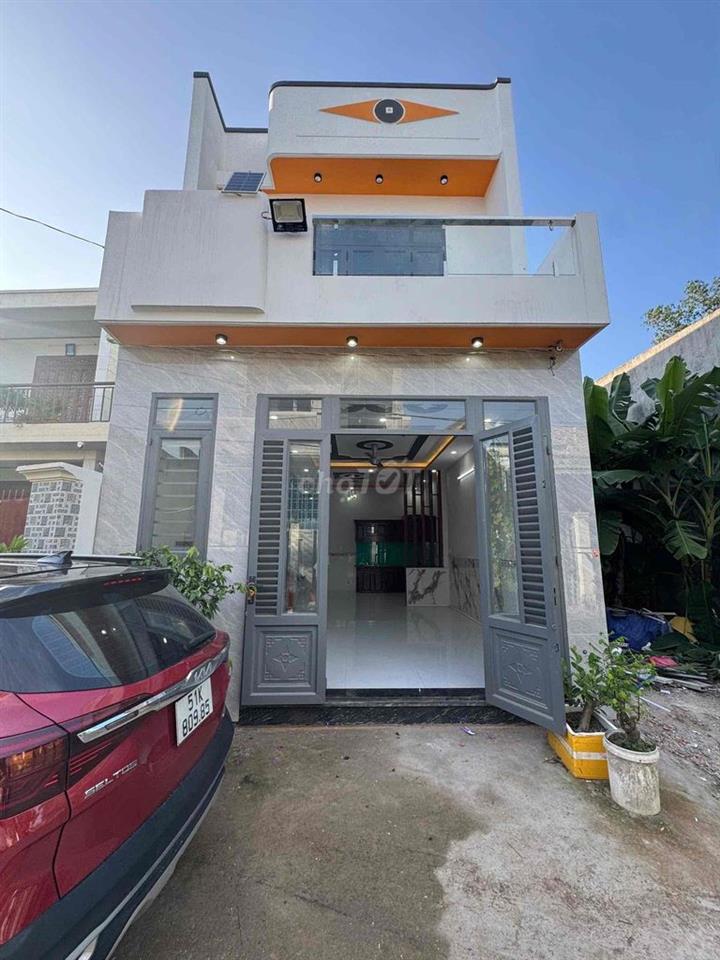 CHÍNH CHỦ BÁN NHÀ TẶNG NỘI THẤT