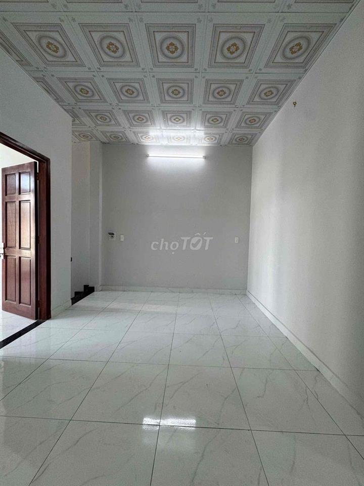 CHÍNH CHỦ BÁN NHÀ TẶNG NỘI THẤT