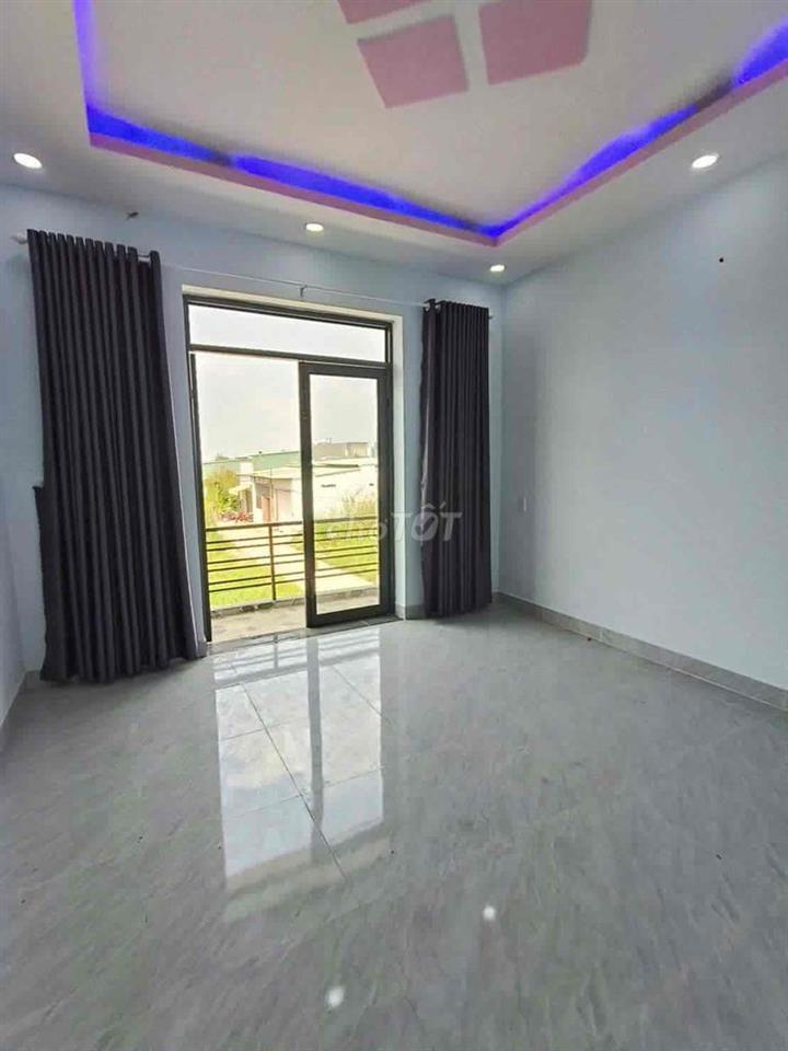 RAO BÁN GẤP CĂN GỐC 2 MẶT TIỀN ĐƯỜNG 5M