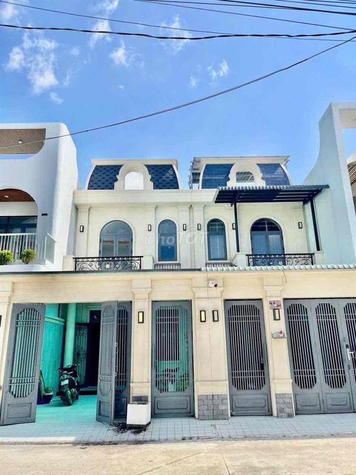 📍Chính Chủ bán gấp NHÀ Ở NGAY KCN CẦU TRẦM - VỊ TRÍ ĐẮC ĐỊA ( Nằm tron