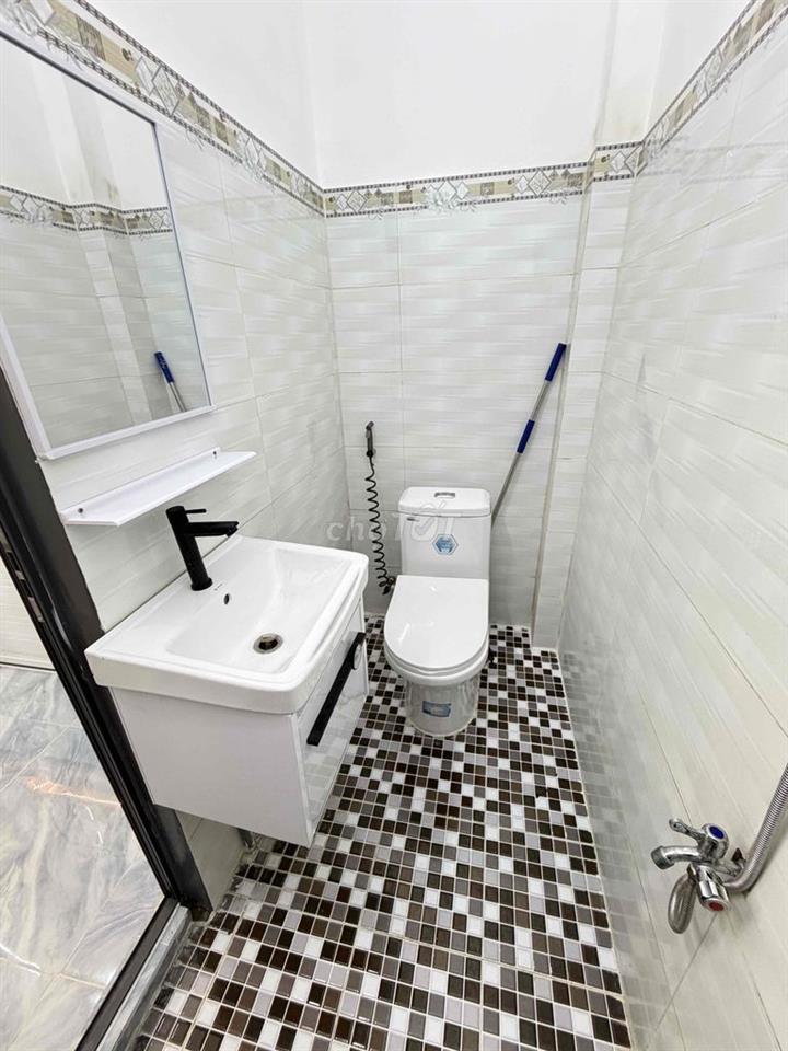 Nhà SHr tân Kim gần Quận 8 đường xe hơi tới nhà 4pn-3wc