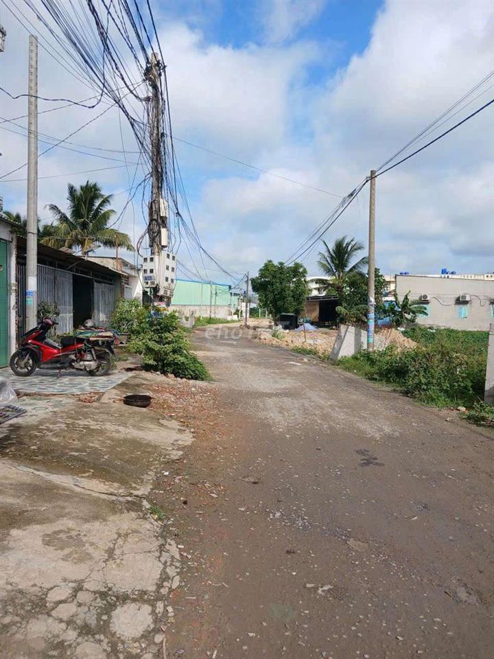 Nhà bán Đức Hòa Long An 800 triệu