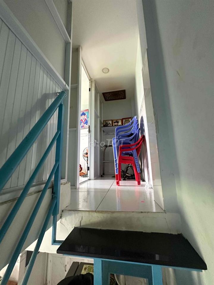 9 chủ đăng bán nhà vi bằng Long An