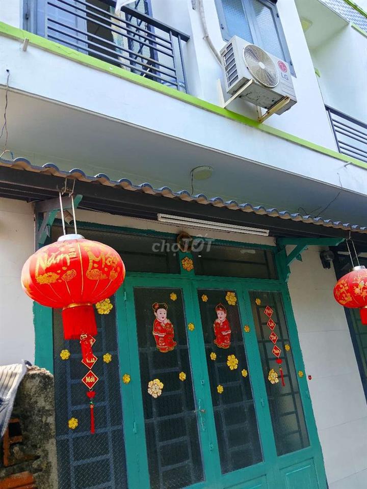 Cần bán căn Nhà phố tại Phước lý cần giuộc Long An cũ