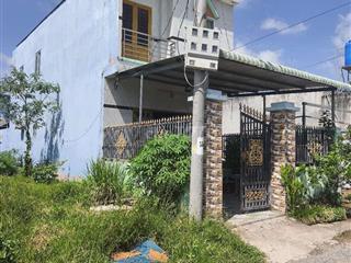nhà 1trệt 1lầu xổ hồng riêng