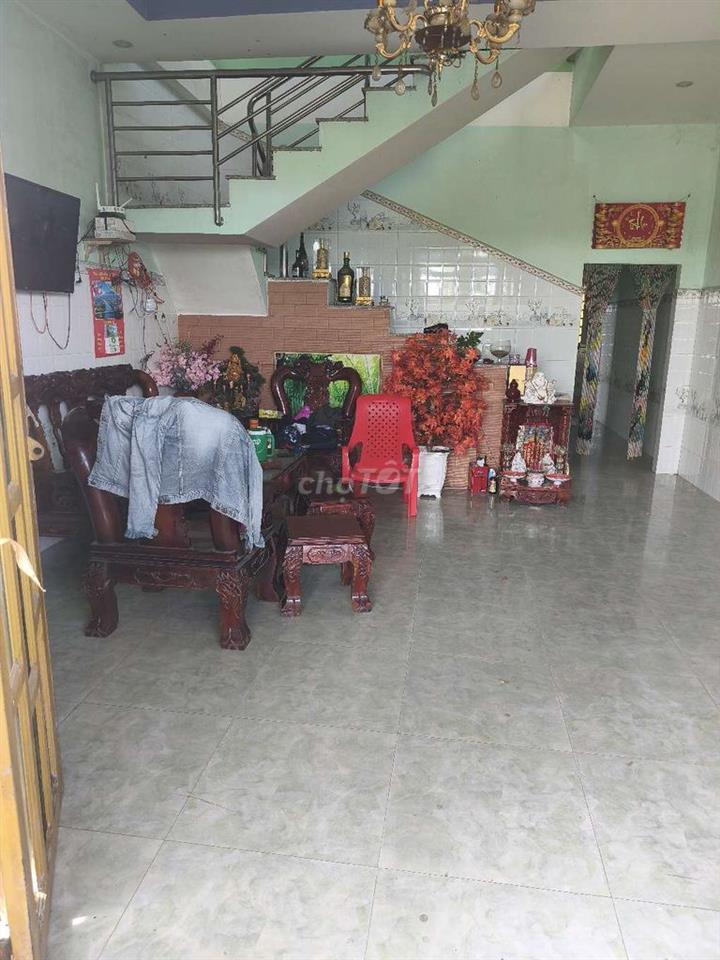 nhà 1trệt 1lầu xổ hồng riêng