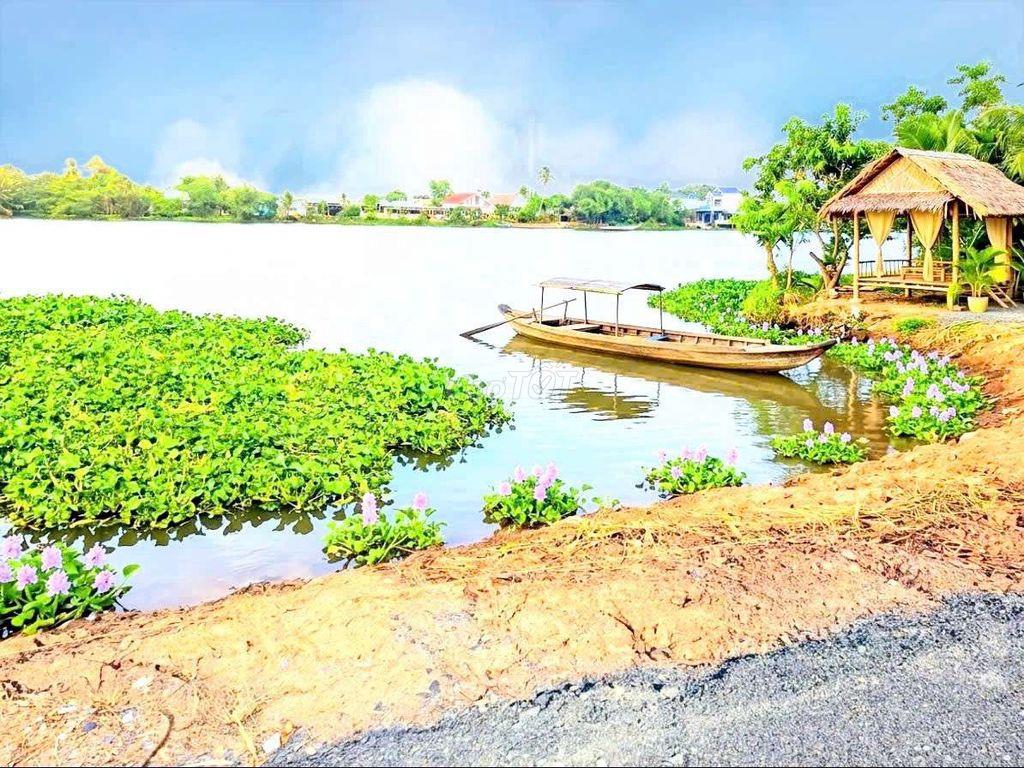 Hàng Vip, chỉ 810tr sở hữu 550m² đất vườn view Sông Vàm Cỏ