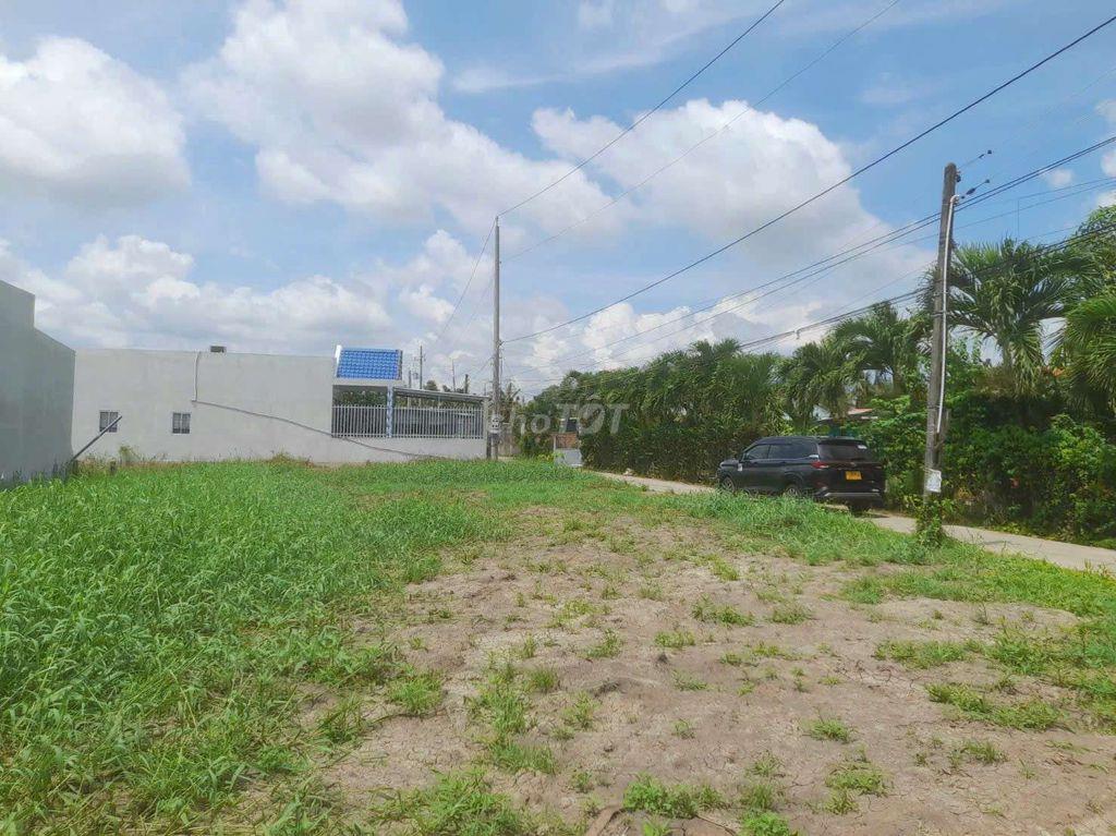 Siêu Phẩm, 260m² đất thổ góc 2 mặt tiền chỉ 950tr