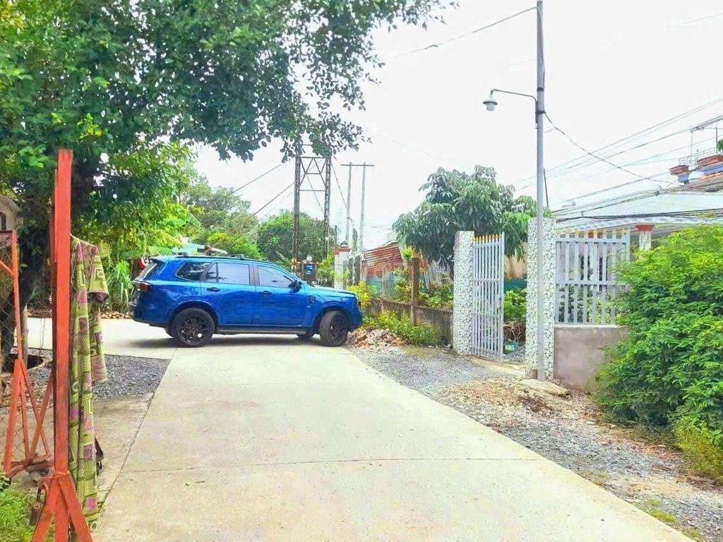 Hàng thơm, chỉ 1.1 tỷ sở hữu 310m² đất thổ vườn đường xe cont