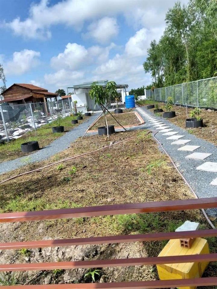 Nhà vườn 1000m² View Kênh cực đẹp, 1.4 tỷ